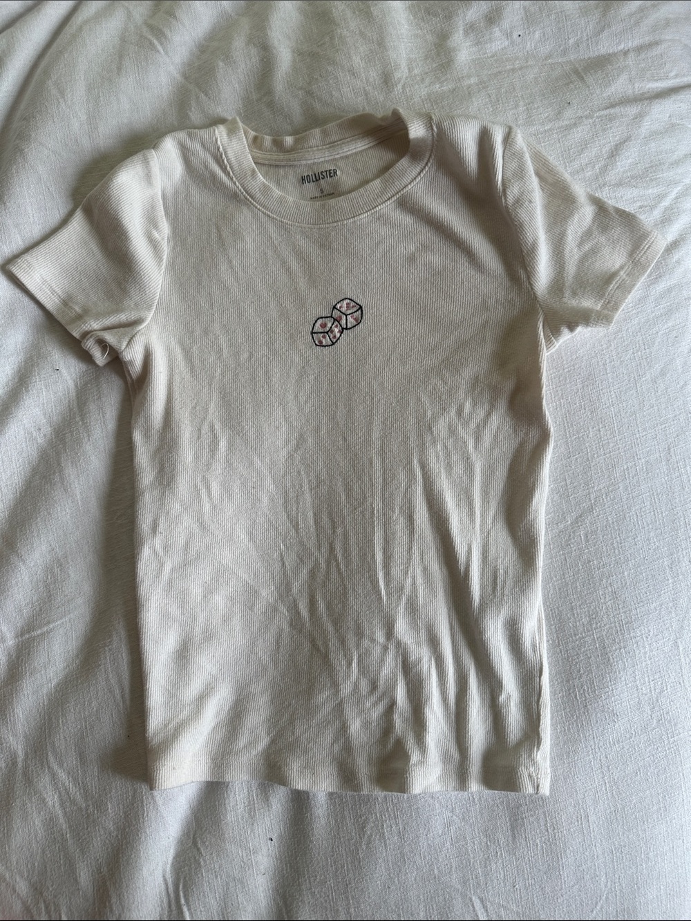 Hollister Cream Short Sleeve Tee with Embroidered dice
